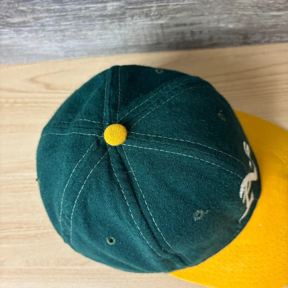 Vintage Oakland Athletics Hat Cap Fitted 7 Green Wool New Era USA Made
